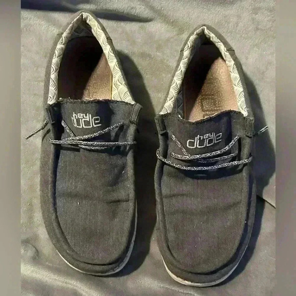 Men’s Hey Dude Gray/Blue Wally Slip On Sneakers, Size 11M - Picture 1 of 5